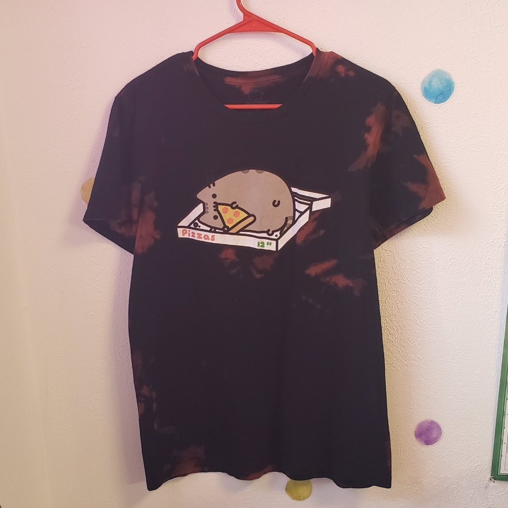 Pusheen Bleached Dyed T-Shirt